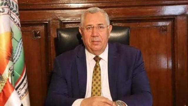 وزير الزراعة