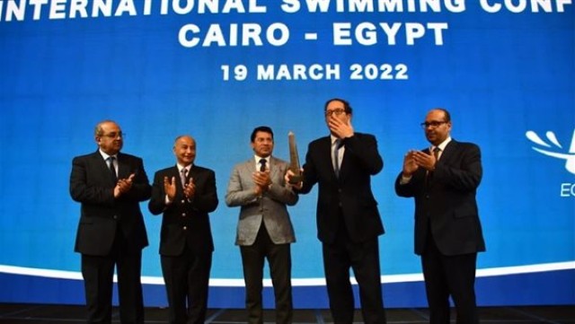 وزير الرياضة يشهد فعاليات المؤتمر الدولي الأول للسباحة