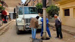 استمرار حملات تطهير البالوعات بشوارع...