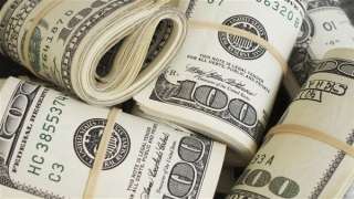 سعر الدولار مساء اليوم الإثنين...