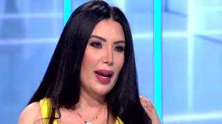 عبير صبري تكشف سبب زواجها...