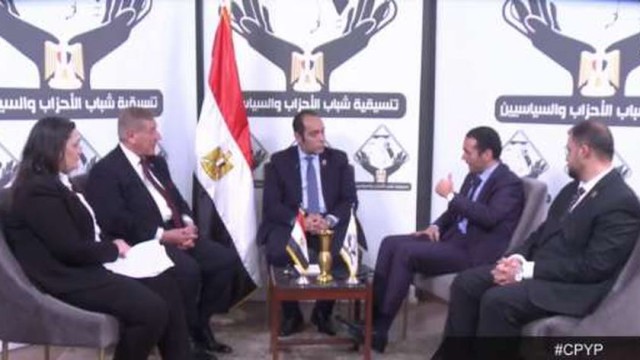 جانب من الندوة