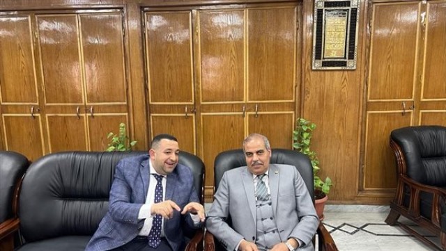 النائب تامر عبد القادر مع رئيس جامعة الأزهر