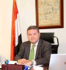 وزير قطاع الأعمال العام يتابع...