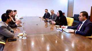 وزيرة التجارة والصناعة تلتقى بوزيرى...