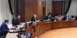 رئيس الوزراء يوجه باستمرار إزالة...
