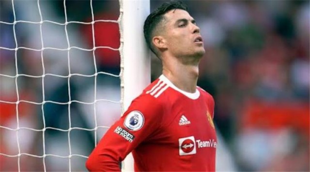فسخ عقد رونالدو