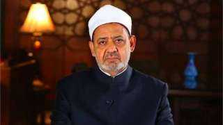 من تحت عجلات القطار بأسيوط.....