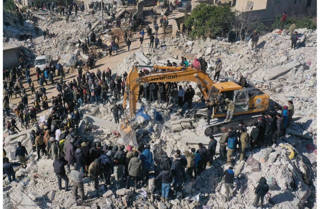 طبيب سوري: إصابات الزلزال أكثر فداحة من الحرب