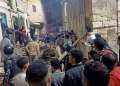 مصرع 3 أشخاص وإصابة طفل.....