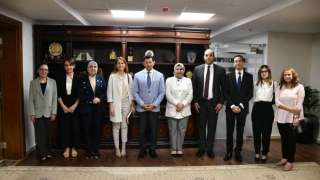 ”مصر واليونسكو” يعززان التعاون في...