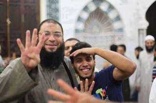 إحالة بلاغ يتهم حازم شومان...