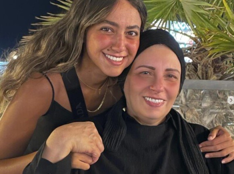 شلل مؤقت في المعدة … هند عبد الحليم تكشف تفاصيل تعرضها لأزمة صحية