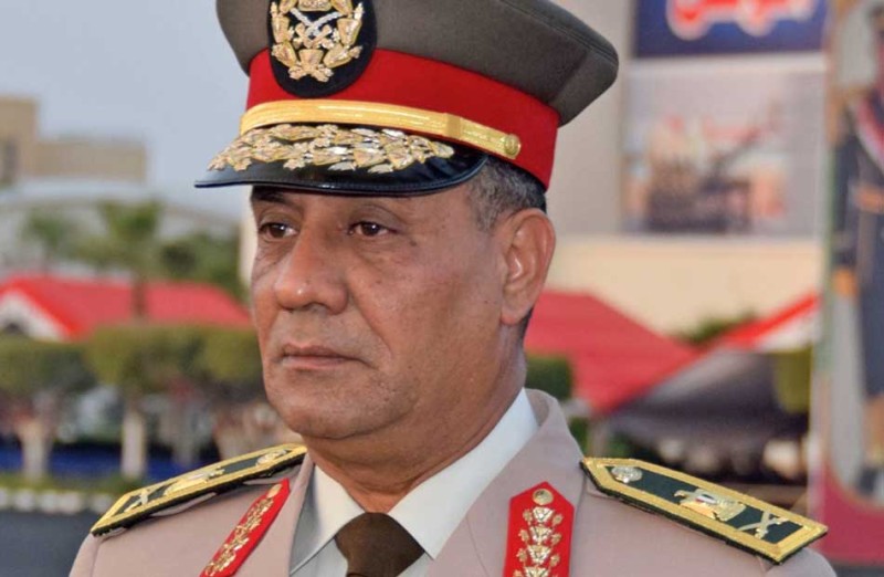 الفريق أشرف سالم مدير الأكاديمية العسكرية
