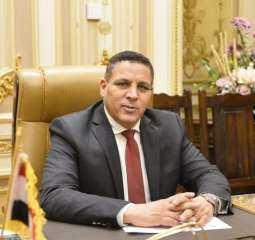 أحمد محسن: توسيع شبكة التكافل...