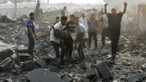 إعلام فلسطيني: إصابة اثنين جراء...