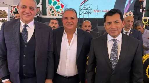 علي طريقة المطرية الآلاف يشاركون...