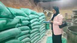 محافظ الدقهلية: ضبط طن دقيق...