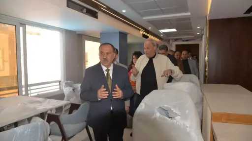 محافظ أسيوط يتفقد نادى الشبان...