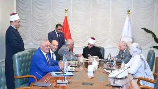 لتلبية مطالب أهالي دوائرهم.. وزيرالأوقاف...