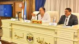 محافظ أسيوط يشدد على تكثيف...