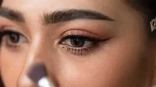 أمين الفتوى: يجوز للمرأة وضع...
