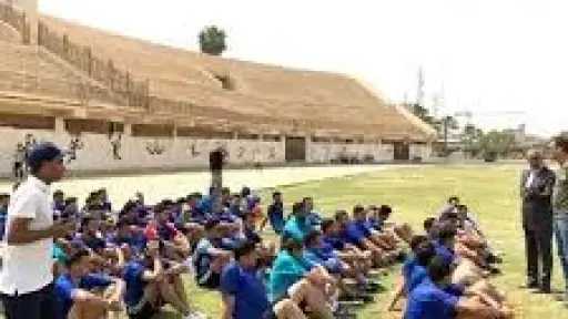رئيس جامعة طنطا يحقق في...