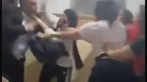 رغم مفاوضات الصلح والاعتذار ..نقابة...