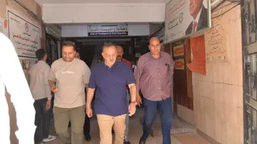محافظ أسيوط يتفقد المركز الصحي...