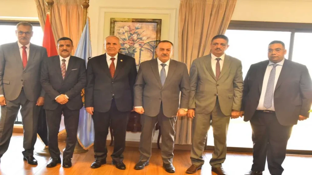محافظ أسيوط