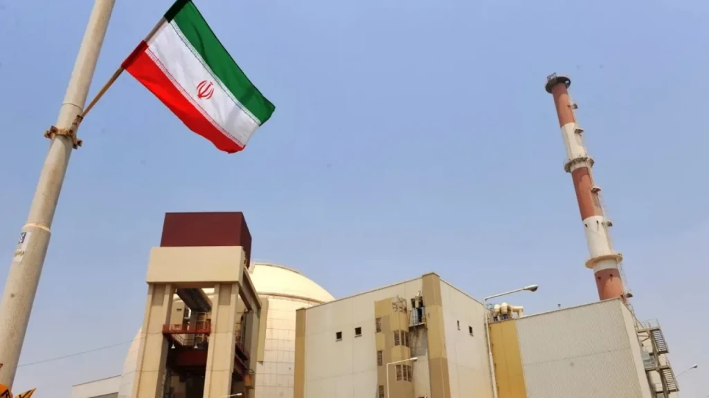 إيران