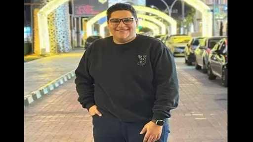 موقع رأى عام يهنئ عبد الرحمن احمد فاروق لنجاحه وتخرجه من كلية التجارة بدرجة بكالوريوس