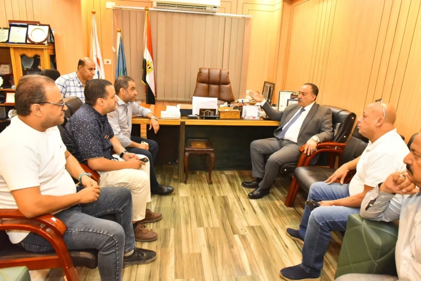 محافظ أسيوط