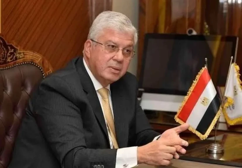 وزير التعليم العالي والبحث العلمي