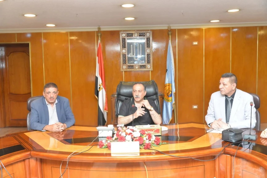 محافظ أسيوط