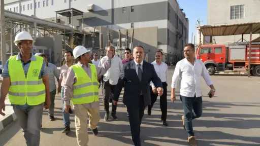 محافظ أسيوط يتفقد مشروع الوحدة...
