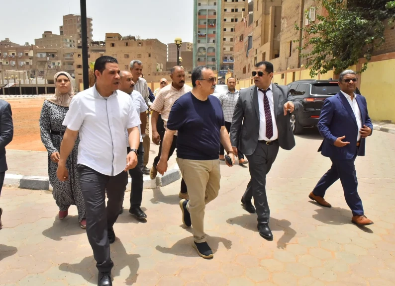 محافظ أسيوط