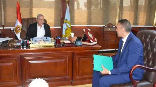 محافظ الغربية يستقبل وكيل وزارة...