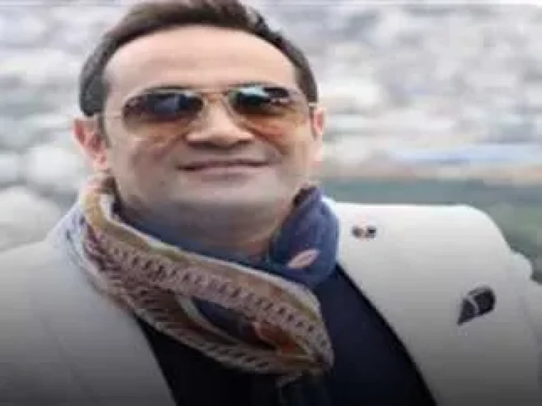 المطرب محمد عواد