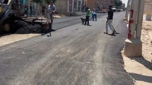 محافظ القليوبية يتابع رصف الطرق...