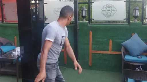 رئيس حي النزهة :حملة إشغالات...