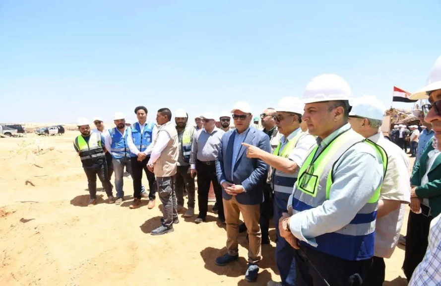 وزير الإسكان
