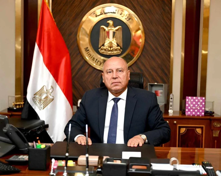 الفريق/كامل الوزير