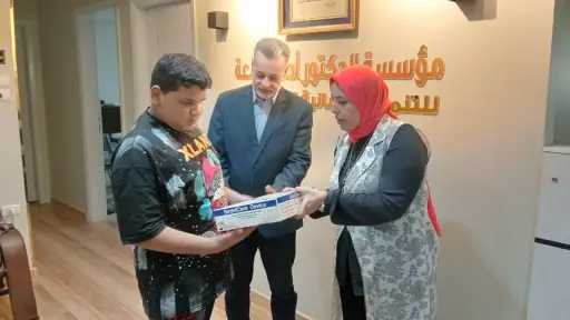 في استجابة فورية لطلب طالب...