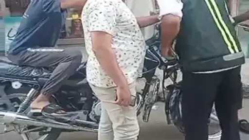 كشف ملابسات مقطع فيديو تم...