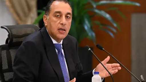 قرارين من رئيس الوزراء :...