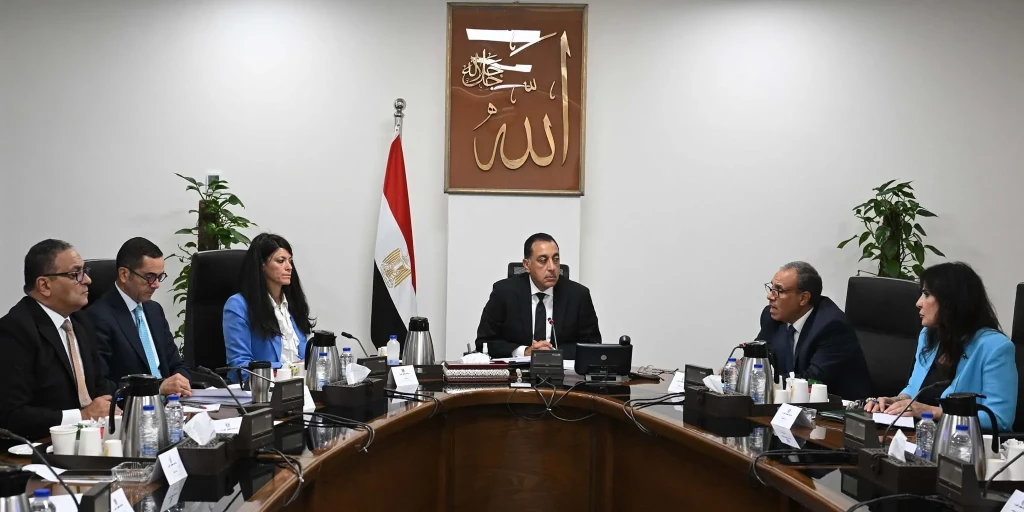 رئيس مجلس الوزراء