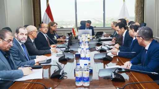 تفاصيل اجتماع وزير التموين والتجارة...