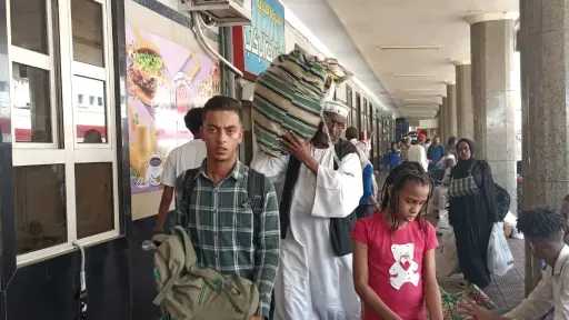 القطار الثاني يغادر القاهرة اليوم...