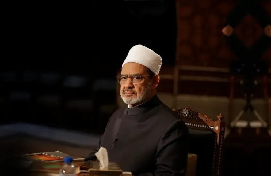 الإعلام الإسرائيلي يصف الأزهر بـ”رأس الأفعى” ويجب قطعه